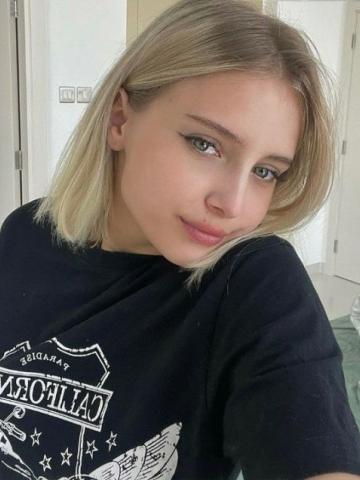 Алиса Реал Студентка Брюнетка фото 3